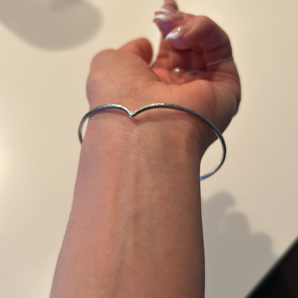 Sterling silver bangle with a chevron shape for a more delicate look. - Picture 3 of 3